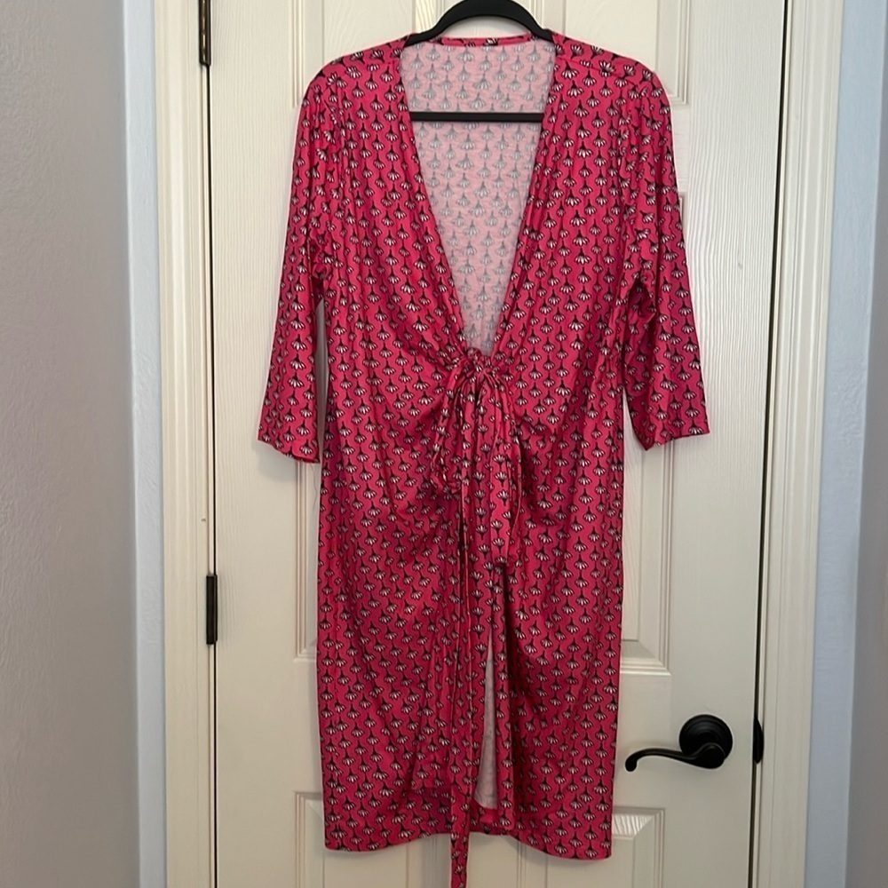 Women’s V-Neck Tie Front Dress